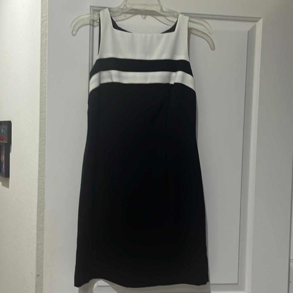 Dress - formal vs business